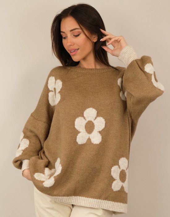 trui-met-bloemen-759ovl-1.jpg